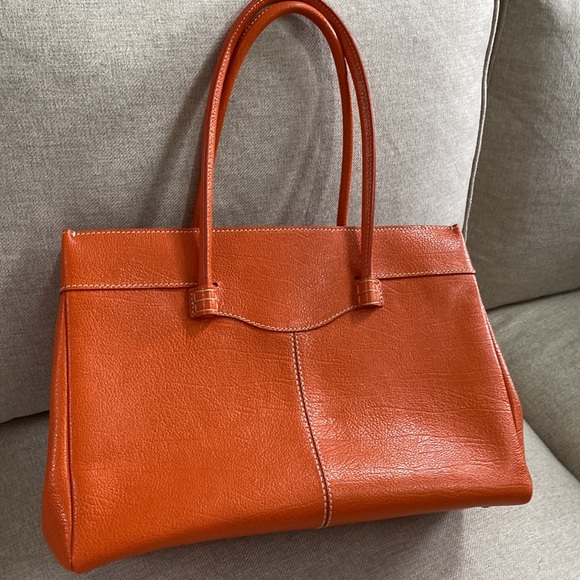 Tod’s orange bag - Picture 4 of 9